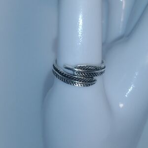Bohemian Style Ring - Feather